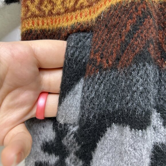 Alpaca Llama Wool Full Zip Hooded Baby/todder Size 0 Sweater Jacket Ecuador - Picture 3 of 6